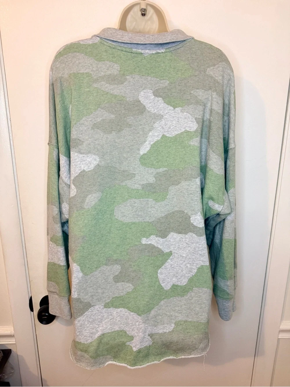 Aerie Large Sage Green Camo Half Zip Pullover Sweatshirt Oversized L